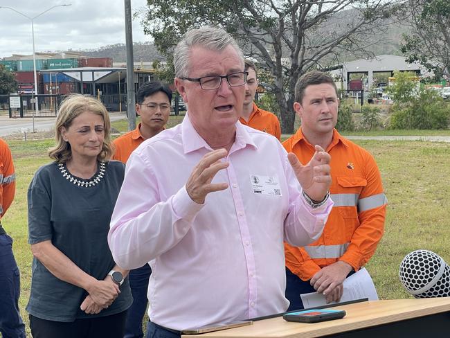 Mundingburra MP Les Walker didn't want to see a repeat of what happened to Queensland Nickel Refinery workers. Picture: Leighton Smith.