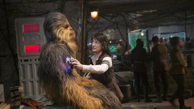 Walter in Star Wars: The Force Awakens, 2015