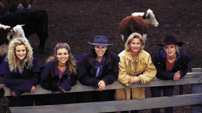 Cast of TV program McLeod's Daughters. (From left actor Rachael Carpani with Bridie Carter, Lisa Chappell. Sonia Todd and Jessica Napier. mcleods /TV/programs/Titles/McLeods/Daughters