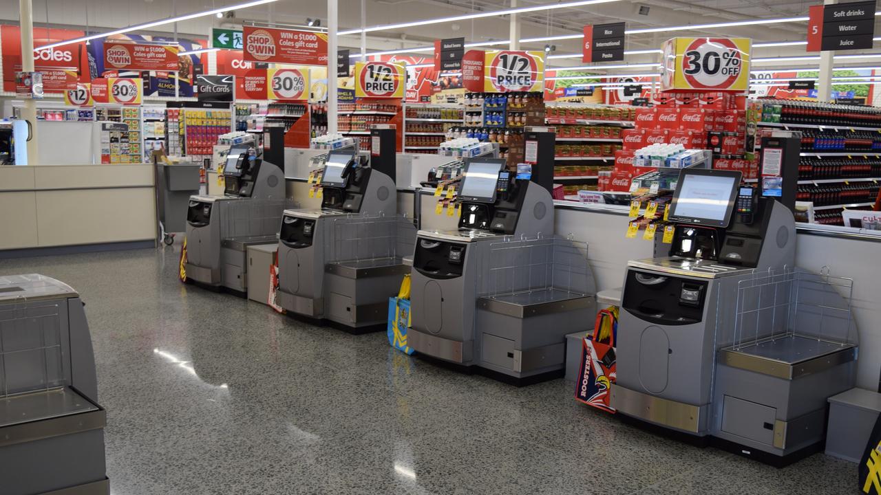 Supermarkety rezygnują z kas samoobsługowych