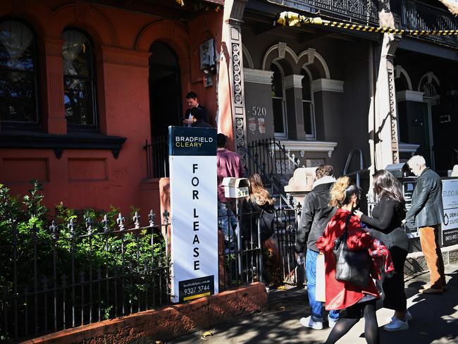 A crowded rental inspection in Surry Hills. Picture: NCA NewsWire / Jeremy Piper.