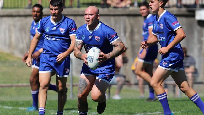 Kayden Brennan runs the ball. Picture: Steve Montgomery Sports Photography