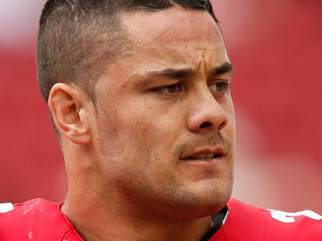 SANTA CLARA, CA - OCTOBER 18: Running back Jarryd Hayne #38 of the San Francisco 49ers warms up prior to playing the Baltimore Ravens in their NFL game at Levi's Stadium on October 18, 2015 in Santa Clara, California. (Photo by Ezra Shaw/Getty Images)