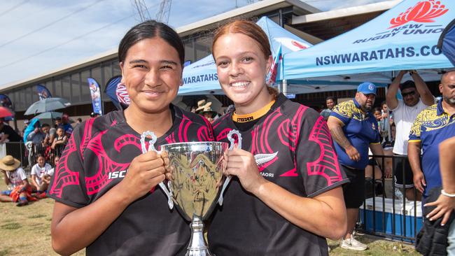 Winners after the U16 Girls tournament between NSW Maori and Samoa.