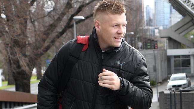 Jordan De Goey arrives at Collingwood after last night’s injury. Picture: Getty Images