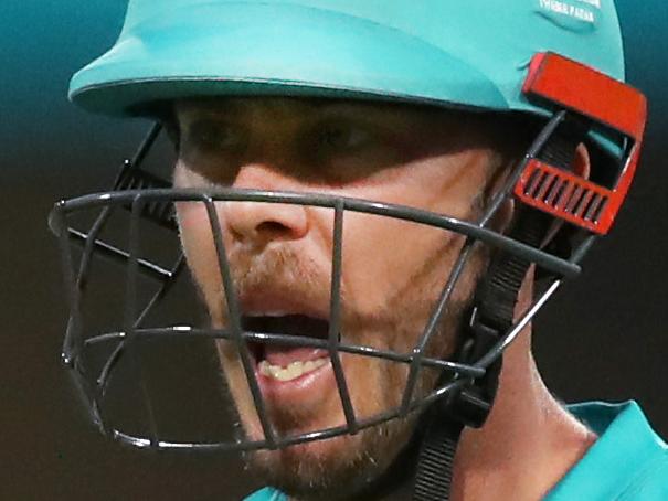 An angry Chris Lynn after being out caught on the ropes by Sean Abbott for 94 off 35 deliveries during the Big Bash match between the Sydney Sixers and Brisbane Heat at the SCG. Picture. Phil Hillyard