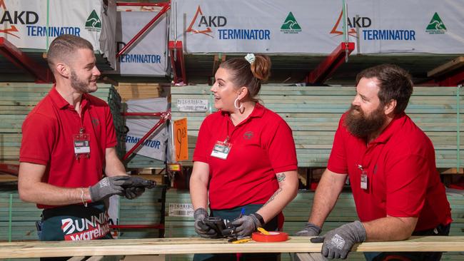 Bunnings store manager Simon Funk, with local members Danika Sherlock and Dan Carmody. PHOTO: Ali Kuchel