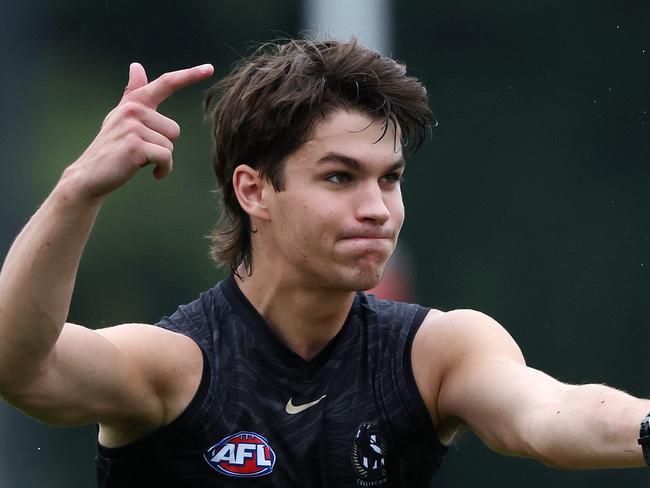 Teams: Pies hold off on debut for exciting young forward