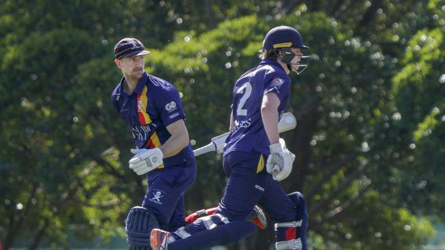 Old Peninsula batsmen Justin Grant and Zac Bauer go for a jog. Picture: Valeriu Campan