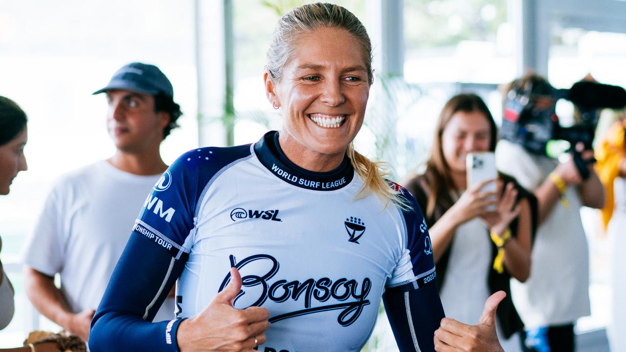 Aussie GOAT stuns world champ