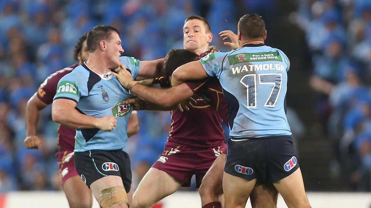 Paul Gallen targets Nate Myles in an iconic Origin fight 2013. (Photo by Mark Metcalfe/Getty Images)