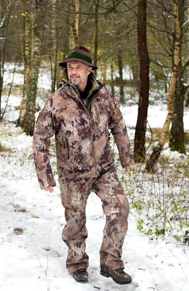 Prince Frederik hosting an official royal hunt in the Gribskov forest. Picture: @detdanskekongehus/Instagram