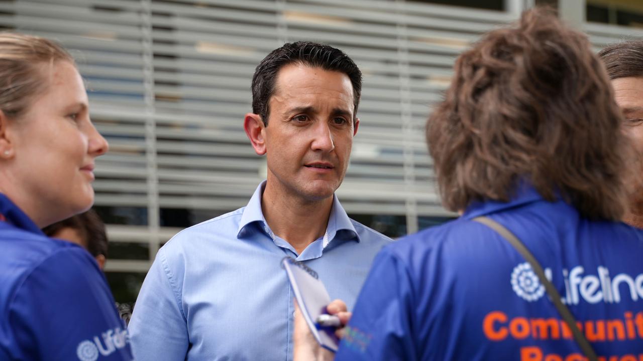 Townsville, 13 February 2025. Queensland Premier David Crisafulli talks to volunteers during a press conference in Townsville. Picture: Supplied