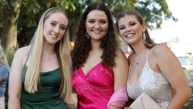 Teneisha Nixon, Jessica Bray and Summer Stone at the Wollumbin High School formal on December 2, 2021.  Picture: Jen Magnum