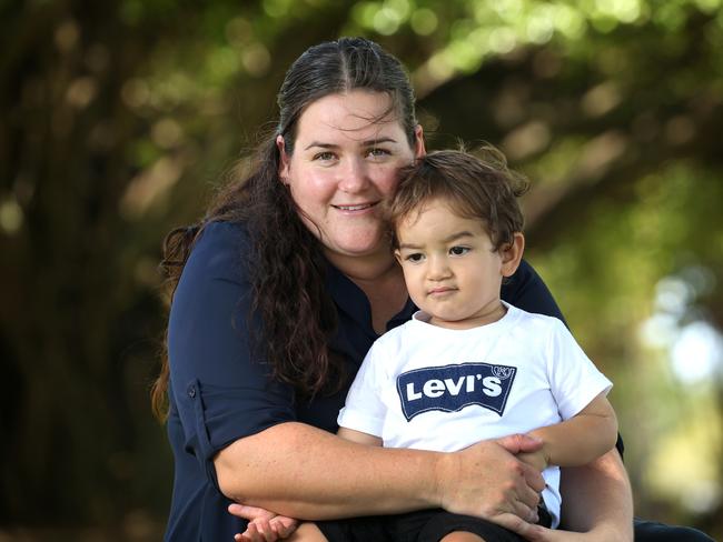 Tennille Palmer and her son Tavita Esekia 18 months  who was diagnosed with a rare form of cancer at 5 months and is hoping to spend Christmas at home with his family .  PICTURE: ANNA ROGERS