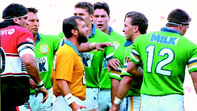 Referee Greg McCallum speaking to players during the Canberra Raiders vs. North Sydney Bears preliminary final in 1994.