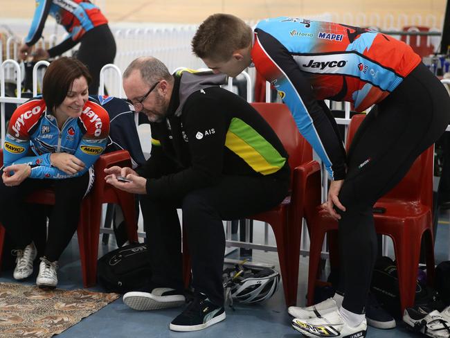 Anna Meares and Matthew Glaetzer with Gary West. Picture: Sarah Reed