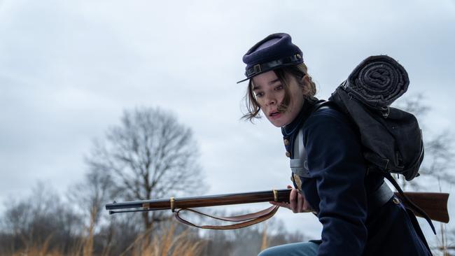 Hailee Steinfeld as Emily Dickinson. Picture: AppleTV+