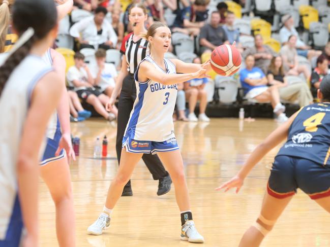 Basketball QLD U18's State Championships 2024 semi-finals day. Div 1 Gold Coast Rollers vs. Logan Thunder. 13 January 2024 Carrara Picture by Richard Gosling