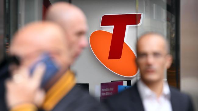 A Telstra outage left correctional officers unable to monitor almost 800 accused and convicted criminals for more than 24 hours. Picture: AAP