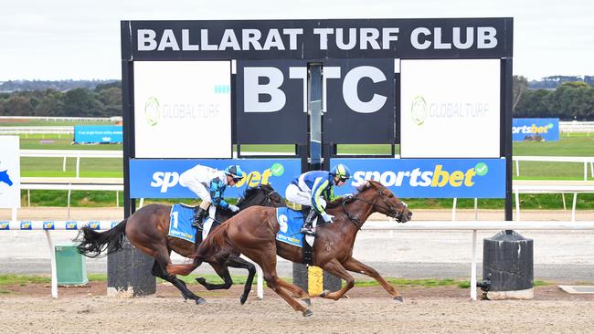 Kensington Diva gets the better of Call To Glory to win on the synthetic track at Ballarat on May 21. Picture: Pat Scala / Racing Photos