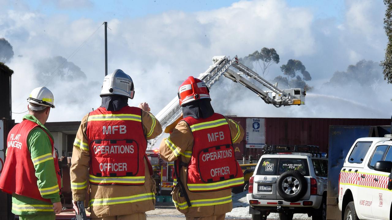 Vic recycling fire still not under control