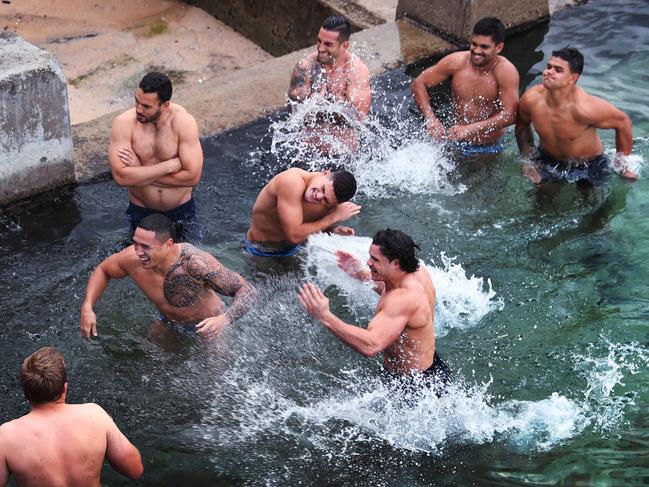 Blues players Tyson Frizell, Nathan Cleary, James Roberts, Tyrone Peachey and Latrell Mitchell enjoy themselves during the Origin team recovery session at Coogee.