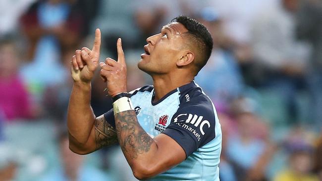 SYDNEY, AUSTRALIA - MAY 21:  Israel Folau of the Waratahs celebrates scoring a try during the round 13 Super Rugby match between the Waratahs and the Rebels at Allianz Stadium on May 21, 2017 in Sydney, Australia.  (Photo by Mark Metcalfe/Getty Images)