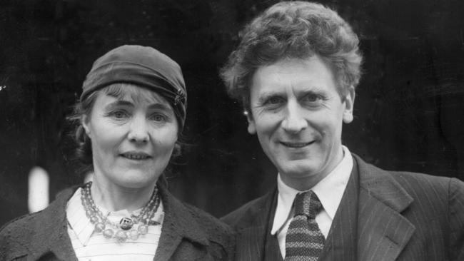 Pianist Percy Grainger with wife Ella Viola Strom after arriving at Melbourne's Spencer Street Railway Station from Adelaide in 1934.