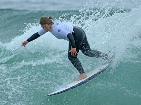 Red Herring Surf Pro-Am Women's Open Winner Dara Penfold.Picture: Blainey Woodham/Surfing Tasmania