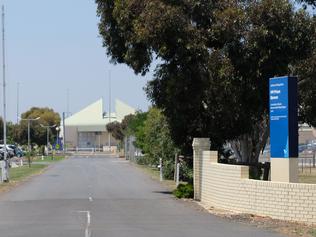 Barwon Prison lockdown sparks calls for early releases