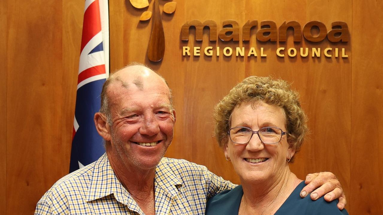 Peter Taylor and Wendy Taylor at the swearing in of Mrs Taylor as mayor of Maranoa Regional Council. Photo: Maranoa Regional Council.