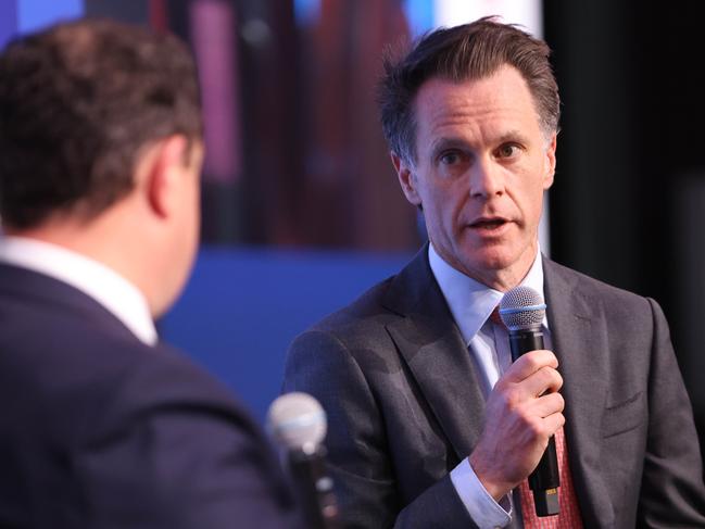 SYDNEY, AUSTRALIA - NewsWire Photos JUNE 27, 2024: Premier of New South Wales Chris Minns pictured speaking to Stuart Ayres  CEO of the Urban Development Institute of Australia at the Urban Development Institute of Australia NSW Winter Luncheon at the Four Season Hotel, Sydney CBD.Picture: NewsWire / Damian Shaw