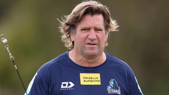 GOLD COAST, AUSTRALIA – NOVEMBER 07: Head Coach Des Hasler looks on during a Gold Coast Titans NRL training session at Parkwood Village on November 07, 2023 in Gold Coast, Australia. (Photo by Chris Hyde/Getty Images)