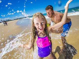 Northern NSW residents are urged to stay cool, as high temperatures are predicted to be sustained into Monday. File photo. Picture: Nigel Hallett, Courier-Mail