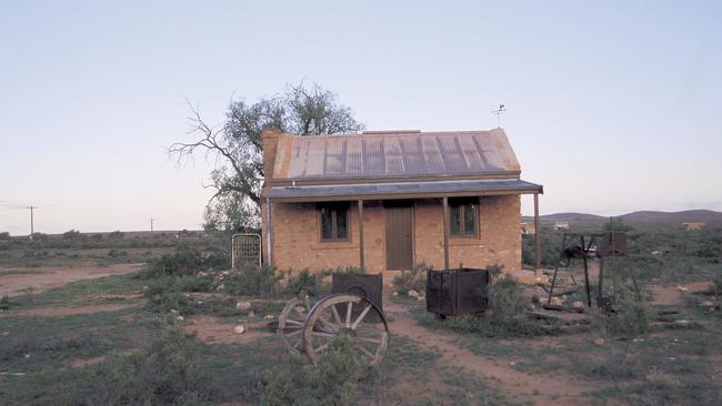 Silverton, just outside Broken Hill, is a ghost town.