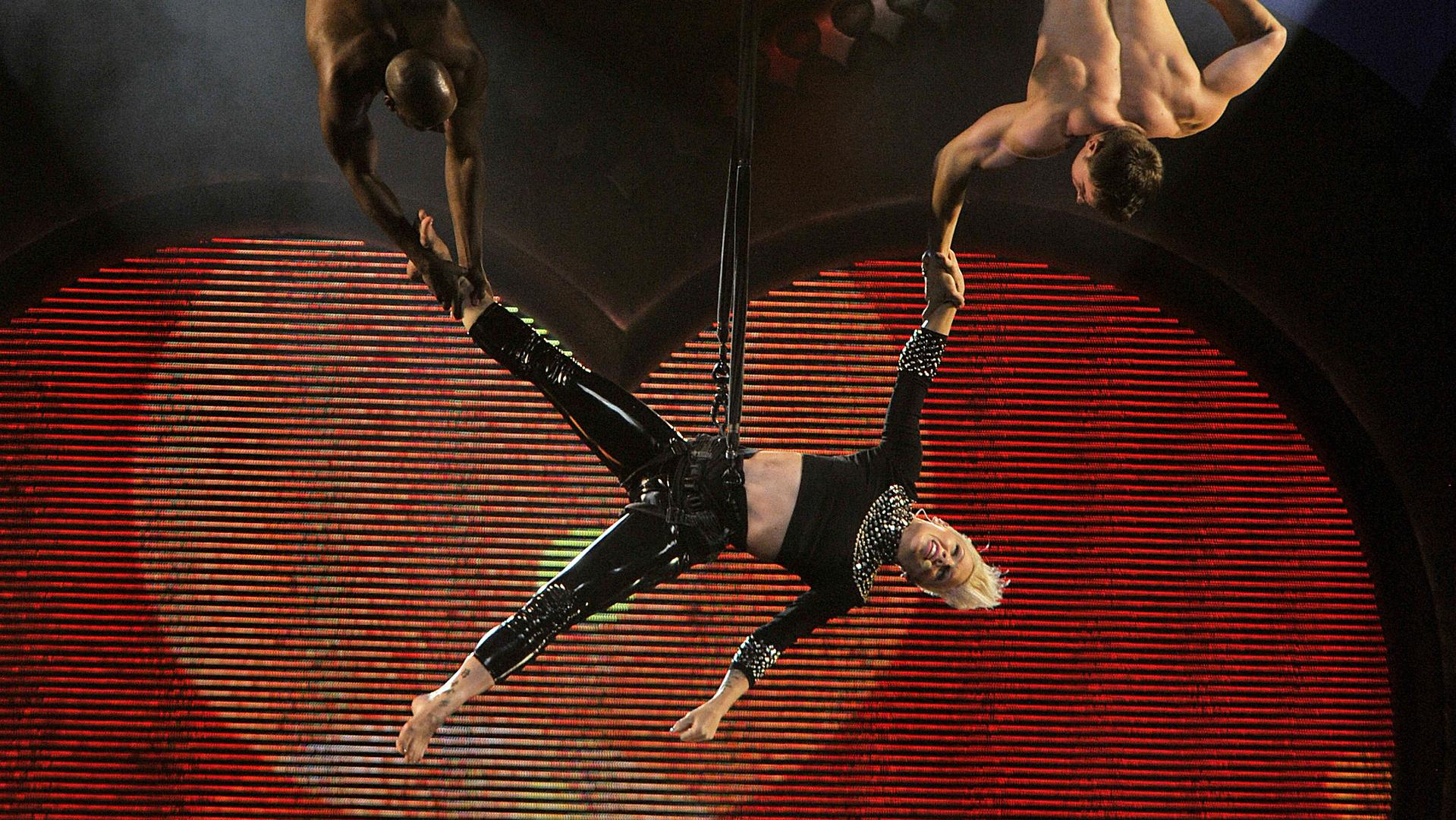 Pink starts her tour  in Perth individual pictures of her in action at the Perth Arena. Pictures Theo Fakos