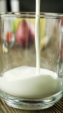 Milk allergy vs. milk intolerance: What's the difference?