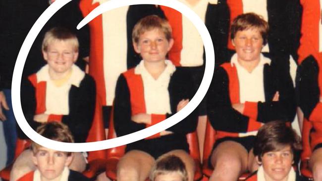 Nathan Buckley and James Hird side-by-side in the Ainslie under-12s team photo.