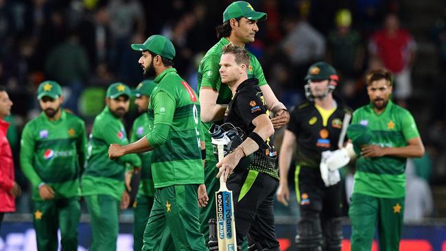 Steve Smith is congratulated by Mohammad Irfan after his match-winning knock.