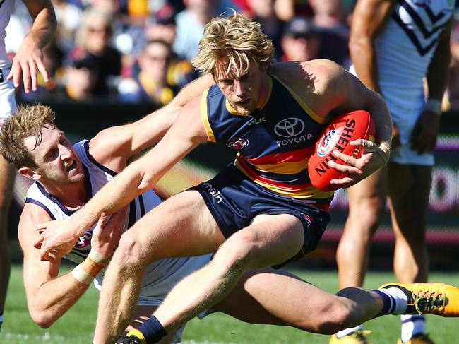 AFL - Adelaide Crows v Fremantle at Adelaide Oval. Rory Sloane and Michael Barlow. Picture Sarah Reed