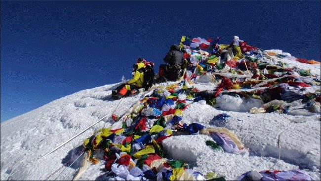 Everest mess 12