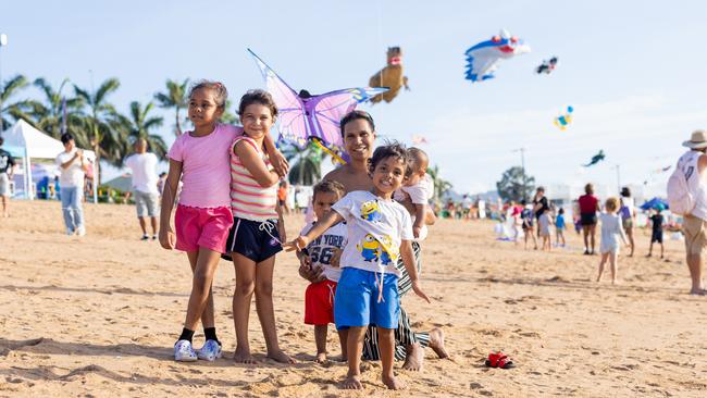 Darwin Kite Festival 2024 at Cullen Bay Lawns. Picture: Aadil Shrestha / Photoauraphotography (Activate Darwin).