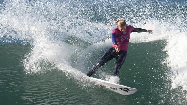 Rip Curl Pro Bells Beach Results Stephanie Gilmore Sally Fitzgibbons And Keely Andrew