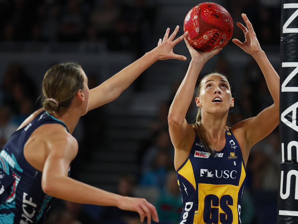 Reilley Batcheldor and teammate Tara Hinchcliffe are on track to return to the Lightning line-up after their second knee reconstructions. Picture: Daniel Pockett/Getty Images