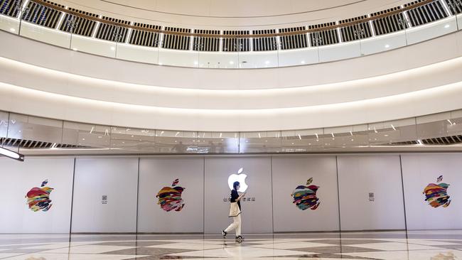 Apple, which reports its second-quarter earnings on Thursday afternoon, is expected to see its profit fall slightly to $US23.33bn. Picture: Getty Images