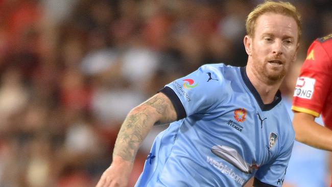 David Carney of Sydney during the round 18 A-League match between the Adelaide United and Sydney FC at Coopers Stadium in Adelaide, on Friday, Feb. 5, 2016. (AAP Image/David Mariuz) NO ARCHIVING, EDITORIAL USE ONLY