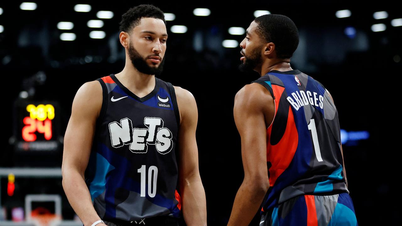 Monster trade shakes up NBA as New York powerhouse goes all in