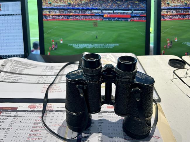 Jason Bennett's replacement binoculars on Sunday. Picture: Supplied