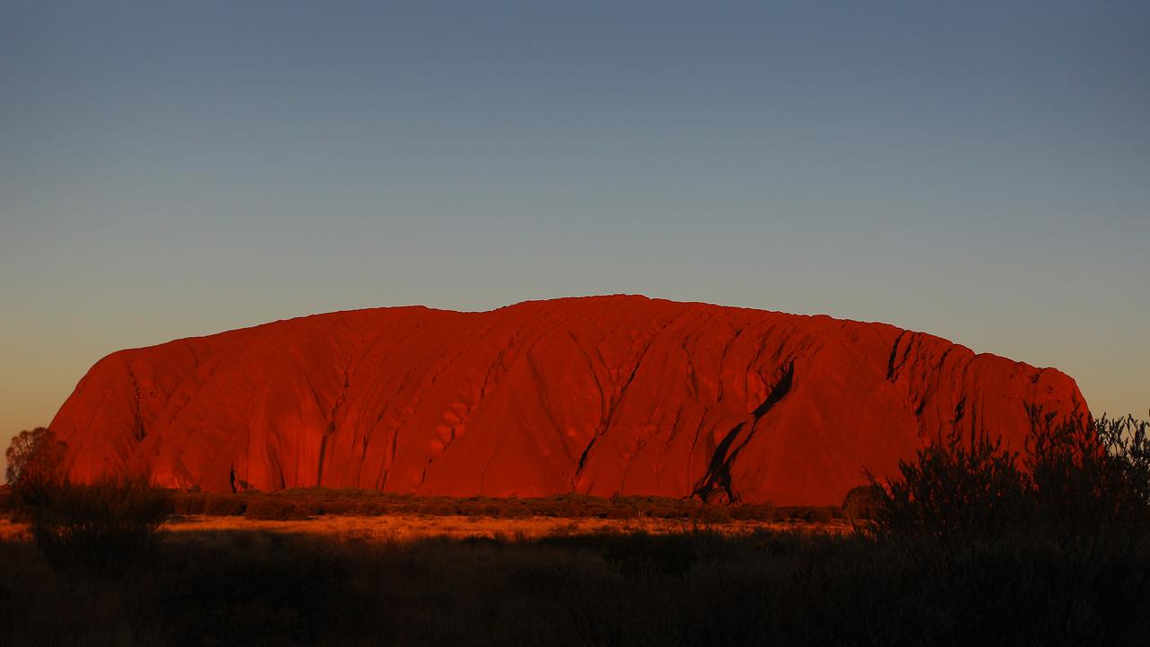 Tourists Flock To Uluru As Climbing Ban Approaches